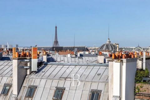 Magnificent apartment on rue Saint-Anne, nestled on the 7th floor of a 1993 condominium. This meticulously furnished apartment boasts an exceptional 25m² terrace. Quiet and unoverlooked, it offers a panoramic view of Paris. The apartment comprises a ...