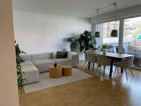 We are looking for subtenants for our apartment in Bonn Endenich, as we are going abroad for six months. The apartment has 94m2, 3 rooms, two bathrooms and a small garden. The rent includes: Rent, utilities, electricity, parking space, internet and G...