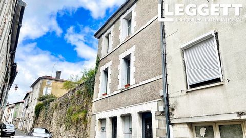 A28428BLO24 - Very inexpensive town house. Ideal first purchase. Roof to be done but it's not raining yet. It's a great place to live, because from the large kitchen you can eat on the covered terrace at the back of the house. Vaulted wine cellar .6 ...