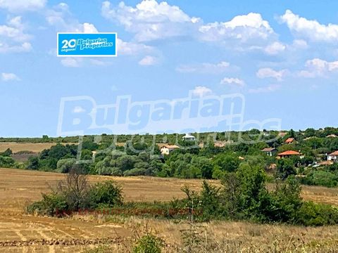 For more information call us at: ... or 02 425 68 40 and quote property reference number: Snb 84437. Responsible broker: Stiliyan Georgiev We present to your attention an arable field (3 600 sq.m.) near the village of Prisad and Mandra Lake. The plot...