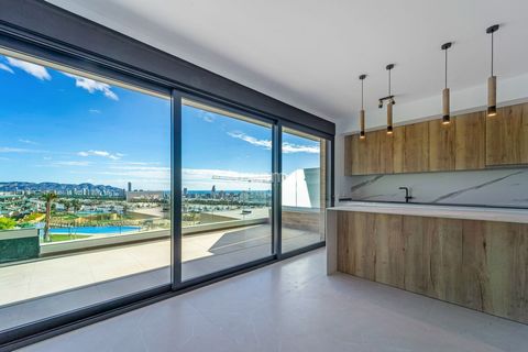 Dieses charmante zweistöckige Penthouse befindet sich in Finestrat, einer angesehenen Wohngegend an der Costa Blanca. Es hat eine Gesamtfläche von 177m2 gebaut, von denen 107m2 nützlich sind, verteilt zwischen 3 Schlafzimmer und 3 Bäder. Sie betreten...