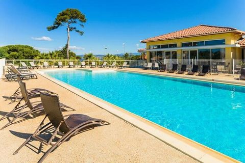 For a peaceful holiday on the Provençal Coast, on the edge of the Mediterranean, come and stay in the Residence Les Terrasses des Embiez**** You will be accommodated in one of 107 spacious apartments with refined decoration, spread over 13 1-story bu...