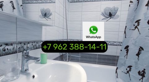 По аренде пишите в WhatsApp +7 962 388-14-11! Квартира сдается на любой срок, Трехкомнатная квартира (можно на длительный).Удобное расположение - во дворе школа, детские сады, поликлиника в шаговой доступности, магазины, супермаркеты, остановки общес...