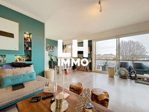 Weitere 6 Fotos finden Sie auf der Website von LH immo. LE HAVRE - Wohnung T6 von ca. 108 m². Zu verkaufen, am Fuße der Kirche von Sanvic, in unmittelbarer Nähe aller Annehmlichkeiten (Transport und Geschäfte), in einer sicheren und gepflegten Reside...