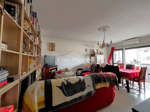 L' Agence Côté Pierres, vous propose cet appartement Type 4, à deux pas des Allées Jean- Jaurés,dans une résidence, situé au 3éme étage,cuisine équipée, 3chambres ,terrasses, 2 parkings sécurisés. Features: - Terrace - Balcony - Lift