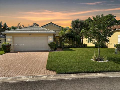 Welcome to Your New Home in Lakeforest! This spacious home offers 1,689sf of comfortable living in a beautiful gated community. Enjoy modern amenities including 2 pools, gym, kids playground, lawn and landscaping services, internet, and cable TV, all...