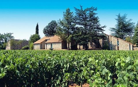 Between Cévennes and Southern Ardèche and near the pretty village of Vans, the residence Terres de France - Domaine des Vans is distinguished by its small houses made of local stone located in a magnificent 3-hectare wooded park, comfortable and up t...