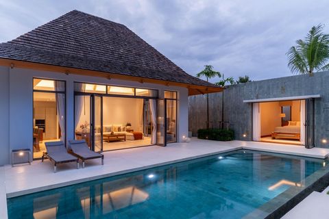 Villa di lusso Anchan Tropicana per 36 milioni di baht: vendita urgente, trasloco pronto! Anchan Tropicana è l'epitome dello stile e della qualità, realizzato con materiali naturali come il legno di teak, il marmo travertino e le scandole di cedro. O...