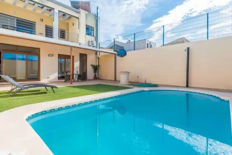 The house has 2 apartments. Only the ground floor apartment is available for rent. The top floor is closed and not occupied. The 6m x 3m private chlorine pool with a depth ranging from 1.4m x 1.6m is perfect for a refreshing bath during hot summer da...