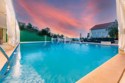 Location: Primorsko-goranska županija, Crikvenica, Dramalj. ID CODE: 4881 Josip Šikić, mag.oec Agent s licencom Mob: +385 91 890 4694 Tel: +385 51 403 771 E-mail: info@joda-nekretnine.hr www.joda-nekretnine.hr