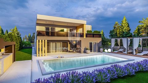 Location: Istarska županija, Vodnjan, Vodnjan. Istria, Vodnjan, Surroundings This beautiful villa is located in a perfect location near the town of Vodnjan, one of the gems of the Istrian peninsula. It is situated just a few kilometers away from high...
