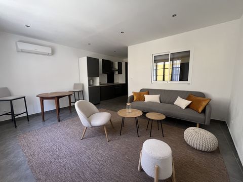 Centre historique de Jonqui&#232;res : bel appartement r&#233;nov&#233;