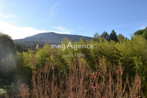 VILLA AVEC GARAGES ET TERRAIN SANS VIS A VIS