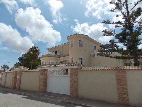 Fantastic Villa immaculate throughout C/H A/C, solar water heater. Summer kitchen, Jacuzzi. Many extras. Absolute bargain.
