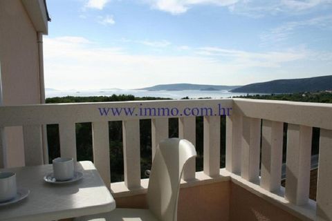 We sell newly built hotel situated near Trogir. It consists of four floors and is just 300 meters away from the sea. On the ground floor is a reception, lobby, kitchen adna restaurant with open terrace. Each of upper floors has two apartments and two...
