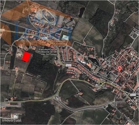 Land for construction with 4.000 m2 To build a villa and enjoy a beautiful landscape and tranquility. More information and/or immediate visit: 967882448 - -------------------- Dear customer, We have other real estate options and opportunity propertie...