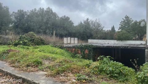 Sale of Lot for construction, Vila Franca, Viana do Castelo. Excellent opportunity of a land for construction of villa with about 560 m². It is very well located in the center of the parish, and is fully prepared for the construction of the villa. It...