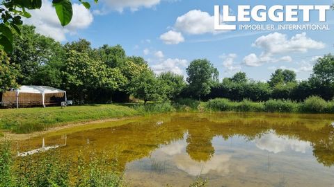 A22116DSE44 - Beautiful plot of leisure land of close to an acre in size with a fishing pond Information about risks to which this property is exposed is available on the Géorisques website : https:// ...