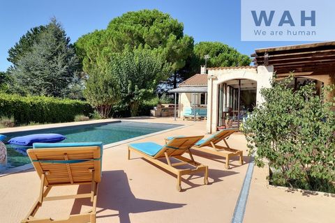Elise Eyrolle ... from the WAH network, offers: A VILLA in Marsillargues, located about 25 kilometers from Montpellier and a few kilometers from the beaches of the Mediterranean, a magnificent T6 type villa of 189 square meters with a studio. Located...