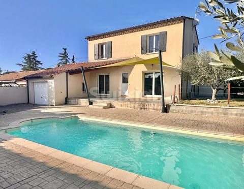 Ref 1982FP: At La Beaume de Transit. Come and discover this beautiful south-facing house! Located in a quiet area, it offers a pleasant equipped and fitted kitchen, a bright living room/lounge, 3 beautiful bedrooms with cupboards, a bathroom with wal...
