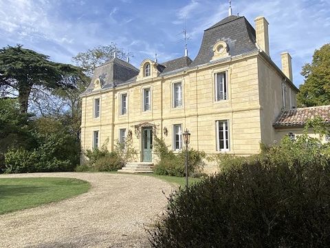 This stunning château has been beautifully preserved and sympathetically renovated, conserving many original features. The house is well balanced with a main entrance hall leading directly through to the formal living room with a second living area t...