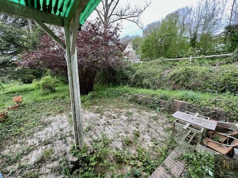In a pretty, quiet and green hamlet, small authentic house to be completely renovated, including an entrance onto a veranda, shower room and toilet, living room with fireplace. Upstairs is a bedroom. A cellar completes this property. Two garden plots...