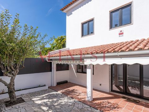 LOOKING FORA3+1BEDROOM VILLA IN ESTORIL ? Come and meet this opportunity, remodeling in the final phase 5 minutes from CP Station House T3 + 1 totally refurbished in ALAPRAIA on a plot 180m2, in ESTORIL less than 5 minutes from the beach of São Pedro...