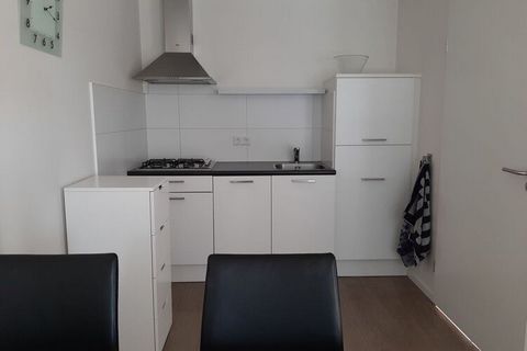 Rating from guests 21-10- to 28-10-2017: The landlords are very nice and accommodating. The accommodation is very large by Dutch standards, perfect for 4 people. The cleanliness of the apartment is worth emphasizing; we have never taken over a holida...