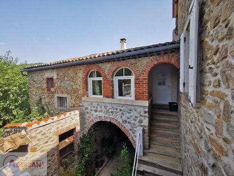 Gard (30), for sale in the town of Molieres sur Ceze, explore the exclusivity and charm of this superb stone property, elegantly renovated in 2015. Offering an exceptional living experience, this 12-room residence, extending over 210 m² of living spa...