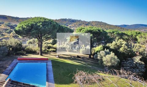 On the territory of La Croix-Valmer, in an exceptional environment, become a real estate owner with this single storey house full of charm with 4 bedrooms and a large landscaped and sunny garden. The environment, the view of the hills, the countrysid...