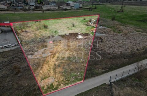 First Estates presents to your attention a plot of land with an area of 6000 sq.m., located in the industrial zone of Kostinbrod. The plot is suitable for investment construction and can be built warehouse, light industrial production, etc. The prope...