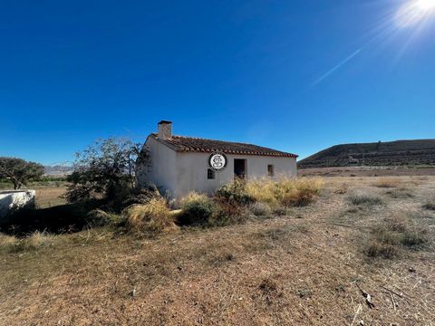 Located in . This old property is set on its own private plot, with panaromic views of the mountains and country side. The property does not have water or electricity. The location is enchanting , has a good road access from the main road and is only...