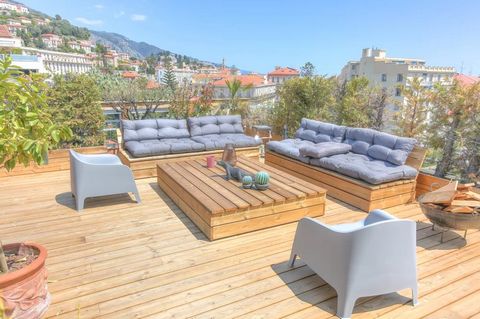 Beautifully renovated 3-bedroom apartment offering 104 m2 of habitable space and a vast terrace of 310 m2 located on the top-floor in Menton's town centre within a short walking distance from the shops, the train station and the beach. Accommodation ...