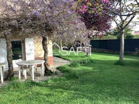 Rare, in the municipality of Muret offering a pleasant living environment with green spaces, varied shops and a dynamic cultural life, come and discover this house with an area of 205 m2 on a closed plot, wooded of 2000m2 with its salt pool and equip...