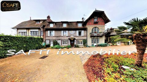 Beautiful property totaling 350m2 of living space in two dwellings on 1700m2 of enclosed land! HABITATION 1 (energy class C) = Mansion of 277m2 on 3 levels: Entrance, equipped kitchen, dining room, living room with fireplace, large living room giving...