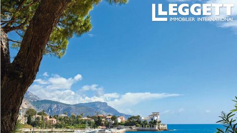 A28049OVI06 - Beaulieu sur Mer. Between sea and mountains, this paradise oasis between Nice and Monaco invites you to live to the rhythm of the French Riviera. A central location with shops, restaurants, the Marina and beaches all a short walk away. ...