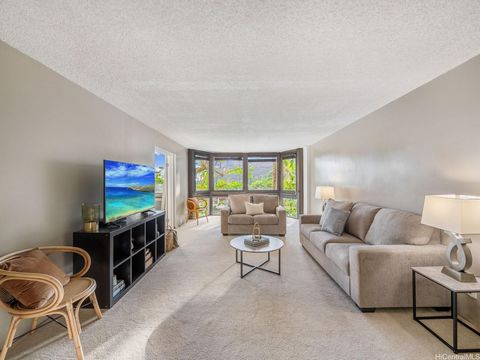 Welcome to your private oasis at the Mauna Luan in Hawaii Kai. This beautifully upgraded 2 bedroom, 1.5 bath condo offers comfort and style. Renovated kitchen and bathroom. Stainless steel appliances overlooking the pool and trees. 2 parking stalls i...