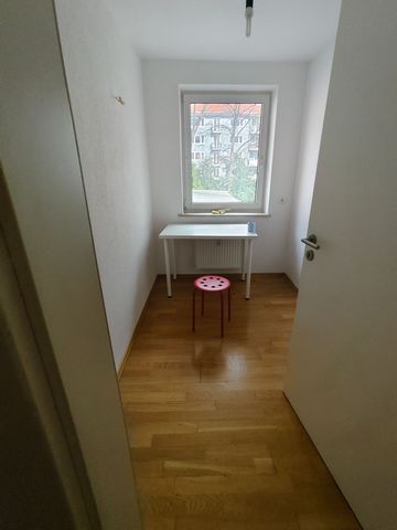 The flat has two rooms, one living room and one sleeping room, and one child room. Kitchen is with eating table. The flat is located close to Olympiapark and Schwabing west.