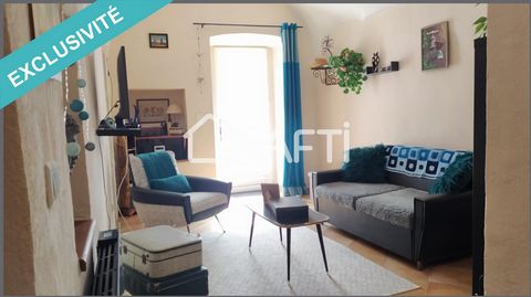 If you are looking for a furnished pied à terre in the heart of a typical Corsican village, then look no further! You will find here, a nice independent housing without work, with a terrace, a vaulted cellar with water and electricity and a parking s...