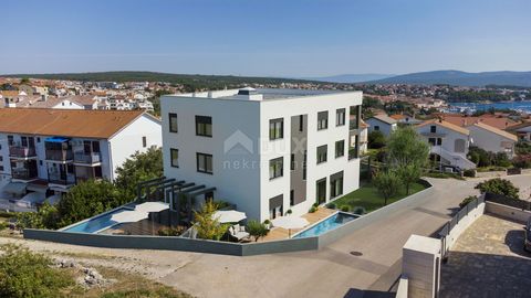 Location: Primorsko-goranska županija, Krk, Krk. ISLAND OF KRK, CITY OF KRK - NEWLY BUILT - Apartment with sea view NEWLY BUILT IN THE CITY OF KRK, 400 meters from the center and 600 meters from beautiful beaches. In a great location, with four resid...