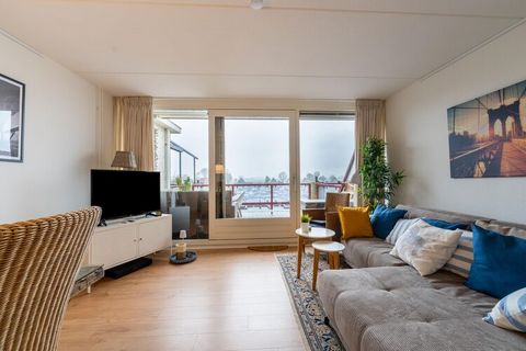 You are very welcome in the Schiphuis holiday home. This apartment is located near the historic center of Hasselt and is equipped with parking and a lovely terrace. Ideal for families. Hasselt is also called 'little Amsterdam'. In the center you will...