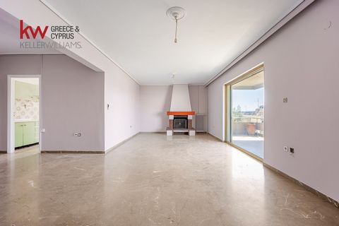 Apartment For sale, floor: 4th, in Chalandri. The Apartment is 128 sq.m.. It consists of: 3 bedrooms (1 Master), 1 bathrooms, 1 wc, 1 living rooms, while it has the following parkings: 1 Open. The property was built in 1979. Its heating is Central wi...