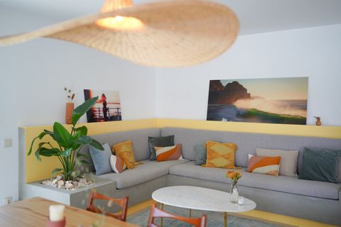 At the doorstep of the Atlantic Ocean, situated in Vale da Telha, Aljezur, at the south west coast of Portugal and in a nature reserve, you find surfers paradise: Birds of Paradise. Fully renovated in 2021 with respect for it’s natural surroundings, ...