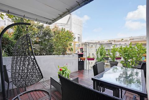Rare opportunity! Magnificent T3 apartment with an exceptional terrace in the 19th arrondissement of Paris.Ideally located in the dynamic district of Rosa Parks, this apartment offers a privileged living environment. Located in a pedestrian square, j...