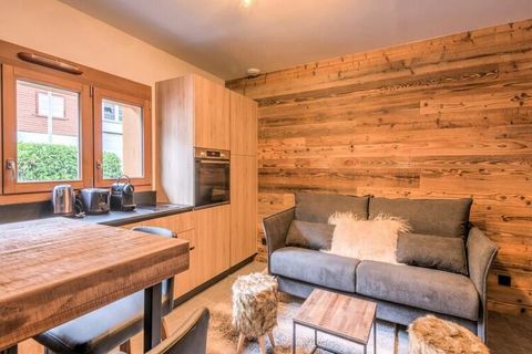 Dieses charmante, 22 m² große Studio befindet sich im Herzen von Megève und ist ideal für einen Aufenthalt in der wunderschönen Region Haute-Savoie. Das Studio bietet mit einem Doppelschlafsofa im Wohnzimmer und zwei Einzeletagenbetten im Kabinenbere...