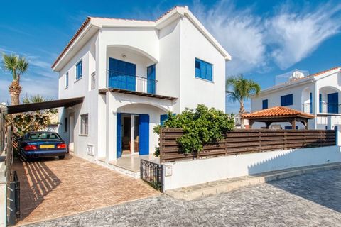 Three Bedroom Detached Villa For Sale in Pernera Set on a large plot, this well presented villa is located in the sought after area of Pernera, between Paralimni and the tourist area of Protaras. The villa has a light and airy open plan living, dinin...