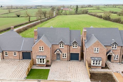 A superb detached family home within this exclusive development on the edge of the highly desirable village of Gaddesby. Due to be ready in May 2025. DESCRIPTION A superb detached family home with impressive accommodation arranged over two levels. GR...