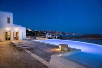 Gadait International is delighted to present this exceptional villa for sale on the iconic island of Mykonos, offering a unique blend of modern luxury, private serenity, and breathtaking panoramic views. Situated in the sought-after Aleomandra area, ...