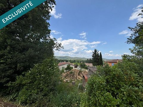 villa de plain pied avec joli jardin