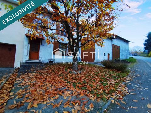 Maison de village avec grange